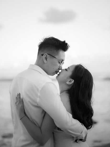 Wedding Clickz - Pre-Wedding Photography Timeless Monochrome photo 6