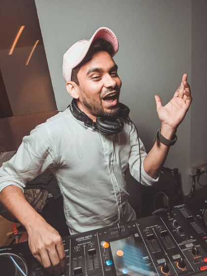 Mumbai Club Nights photo 4