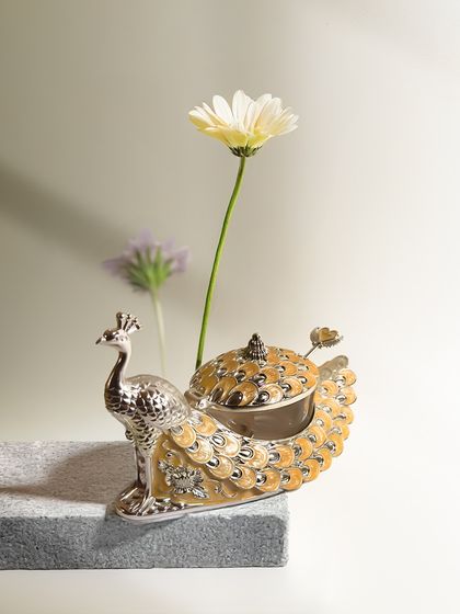 Ornate Serveware & Centerpieces photo 32