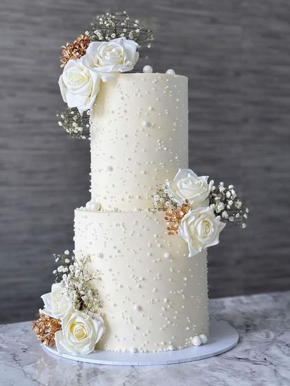 Cakenest - Social Media Marketing for Bakers Elegant Wedding & Anniversary Cakes photo 4