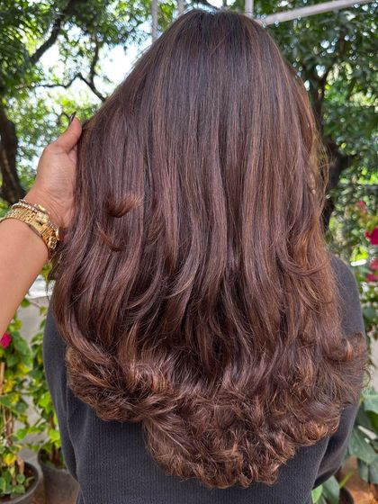 Signature Layered Cuts & Styling photo 4