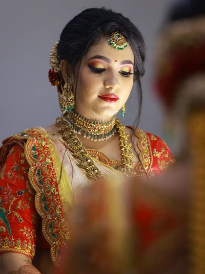 Anyra Couture - Custom Women's Bridal & Occasion Wear Timeless Bridal Sarees & Blouses photo 10