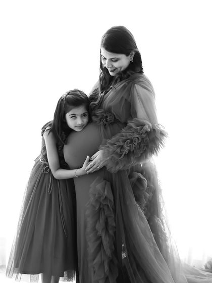 WonderBump Studio - Baby Shower Photography Couples & Family Portraits photo 15