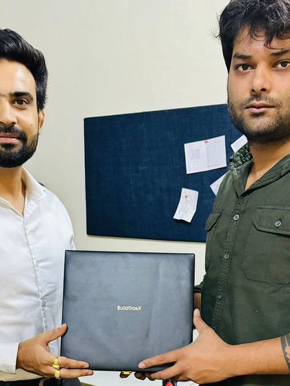 Our team presenting our smart keypad gift box to Architect Shubham, supporting the brilliant minds designing the future.