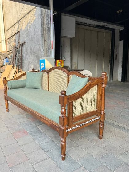 Living Room Seating: Sofas, Daybeds & Benches photo 15