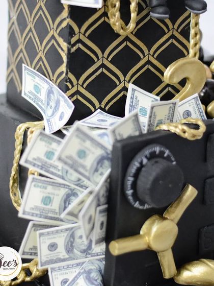 Dee's Bake Studio - Custom Cakes Sculpted & Themed Cakes photo 8