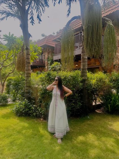 Priyanshi Khandelwal - Personal Fashion Styling Style on the Go: Travel & Vacation Looks photo 26