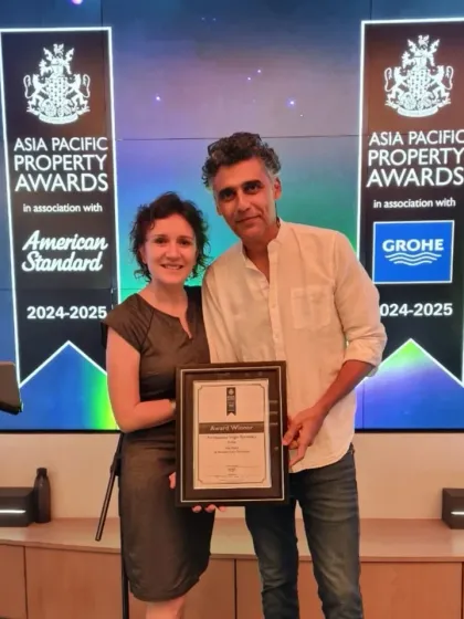 A candid photo from the awards night. Moments like these are a wonderful celebration of the collaborative effort that goes into every single project.