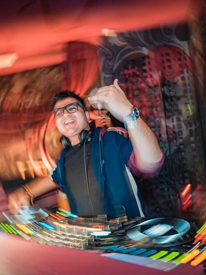 A radial blur shot that captures the feeling of a wild, high-energy moment during my set.