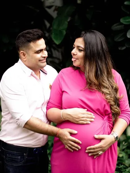 Capturing playful, candid moments is just as important as posed shots. A little bit of teasing and laughter between the couple makes for a genuine and heartwarming photograph.