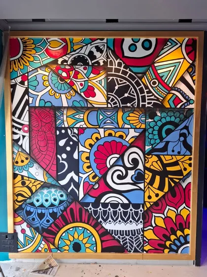 The first mandala of my career. As a graffiti writer, using brushes to create something so patient and precise was the final boss. But I'm loving the new challenge.