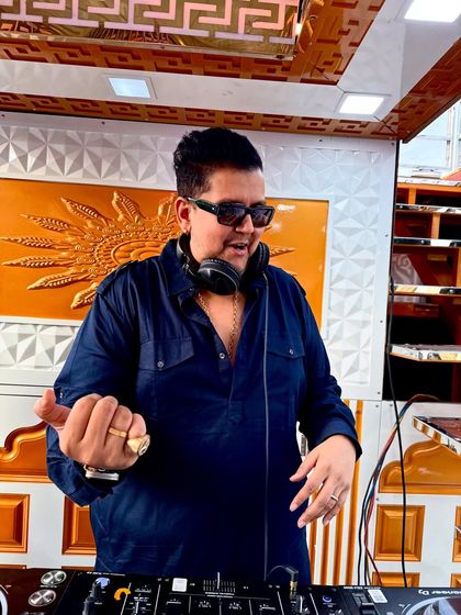 The Artist Behind the Decks photo 13