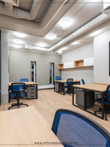 Open & Collaborative Workspaces photo 4