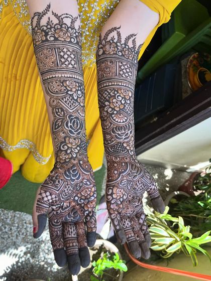Ghazala - Mehndi Classes Advanced Bridal & Intricate Designs photo 13