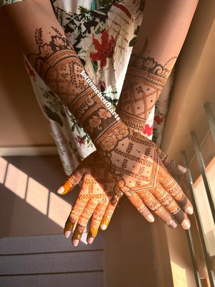Lotus Mehendi Arts - Bridal & Occasion Mehendi Engagement & Sangeet Styles photo 9