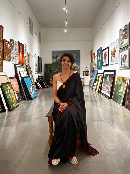Sitting in an art gallery, reflecting on my truth. I write about love, even its pain, because that is what my soul aches for.