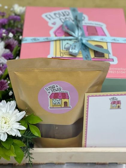 Custom Hampers & Grazing Platters photo 6