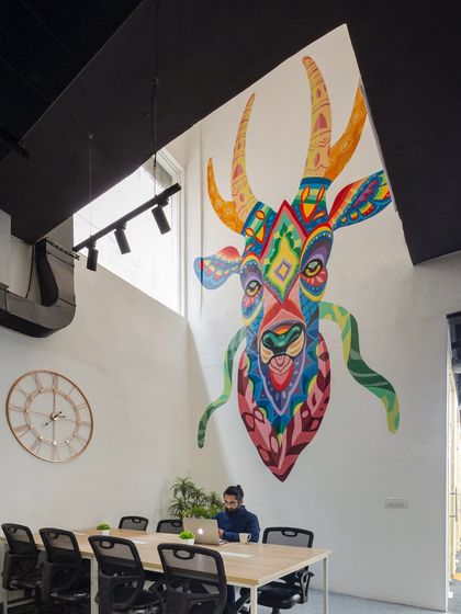 Vibrant & Dynamic Workspaces photo 3