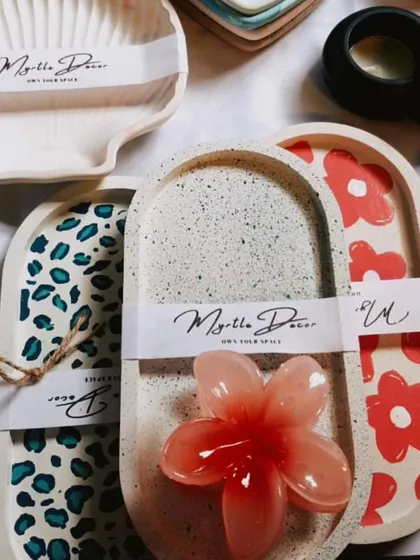 A little peek at some of our handmade decor, all wrapped up and ready for their new homes. We pour our hearts into every piece, from patterned trinket trays to shell dishes, hoping they bring a little joy and beauty to your space.