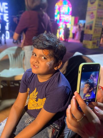 Themed & Halloween Looks photo 11