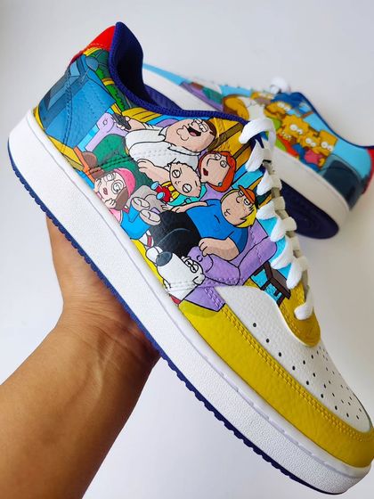 This side of the sneaker is dedicated to the Griffin family from Family Guy. The whole gang is here, captured in their classic living room scene.