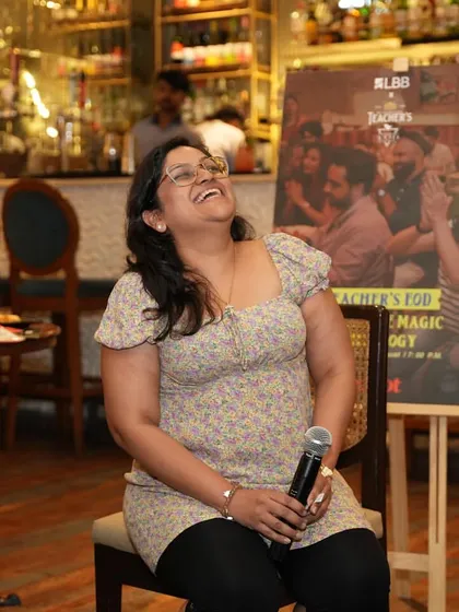 A volunteer laughing with delight during my performance at a Teacher's EOD event in Gurugram. My show is as much about comedy as it is about magic.