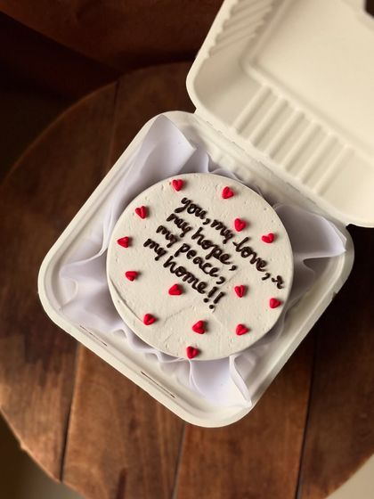 Bento Cakes: Small Treats, Big Joy photo 37