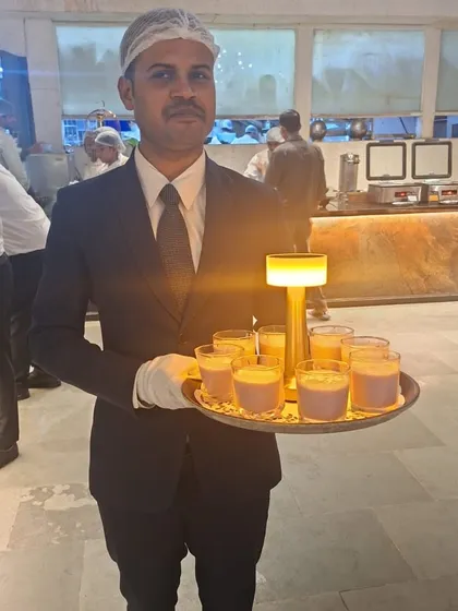 Even our welcome drinks are served with a special touch. Our staff, dressed in smart uniforms, present trays of refreshing beverages with a warm smile, setting the tone for a wonderful event.