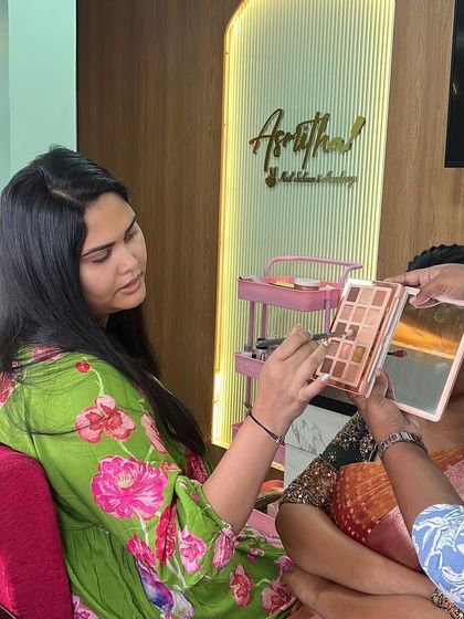 Asmitha Makeover Artistry - Professional Beauty Artist Courses The Learning Experience: In-Class Practice photo 36