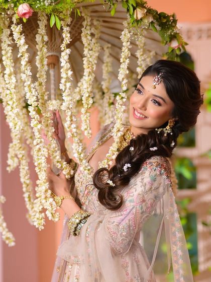 Signature Bridal Looks photo 32