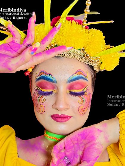 This close-up shows the intricate, colorful patterns painted on the face, a demonstration of advanced creative artistry.