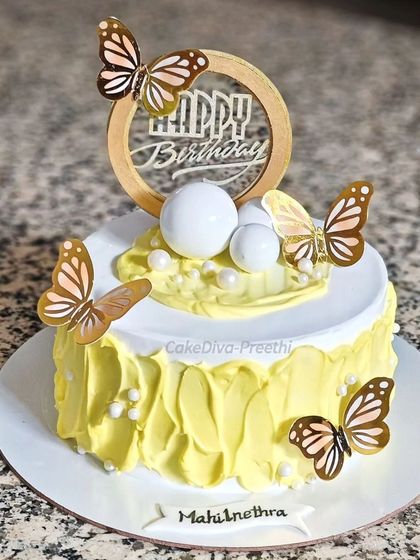 Preethi - Wedding & Celebration Cakes Elegant Buttercream & Floral Artistry photo 6