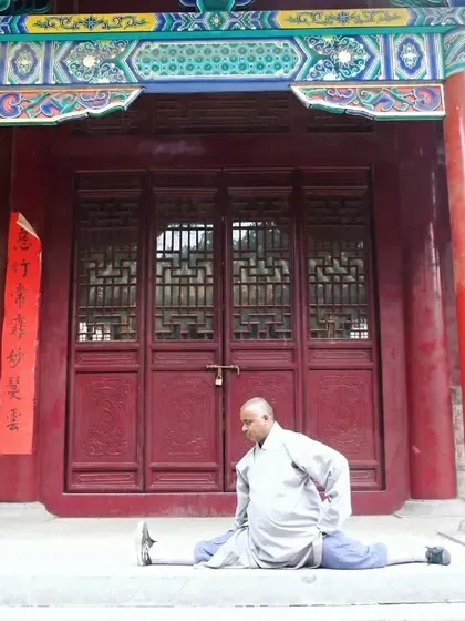 This is the result of discipline and correct training. My Shaolin fitness routine focuses on scientific methods to build deep, functional flexibility and strength, making poses like the full split achievable through consistent practice.