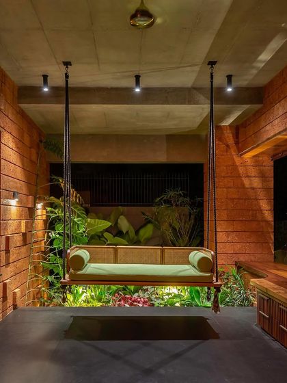 Indoor & Courtyard Gardens photo 15