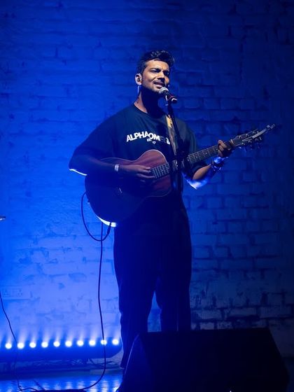 Club & Cafe Performances photo 4