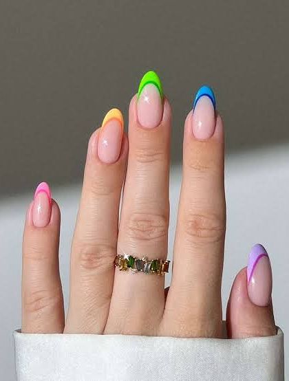 A rainbow French manicure is a perfect way to add a pop of color for Holi. This design is fun, vibrant, and celebrates the festival of colors in a chic way.