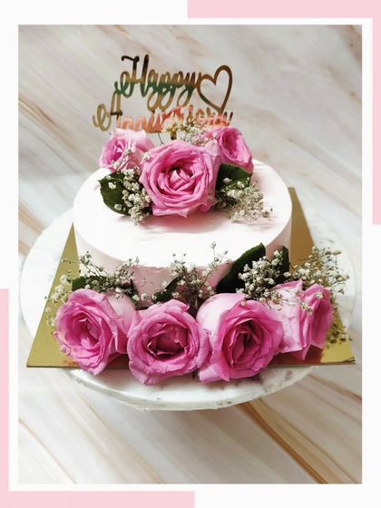 Pinterest-Perfect Aesthetic Cakes photo 23