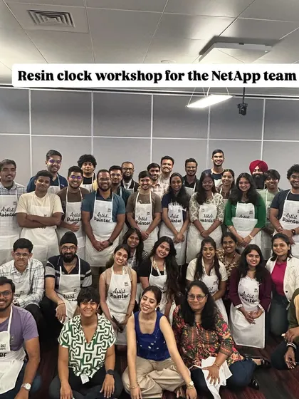 This is the fantastic team from NetApp showing off the resin clocks they created during their team outing with us. We love seeing colleagues become artists for a day, bonding over something fun and creative outside the office.