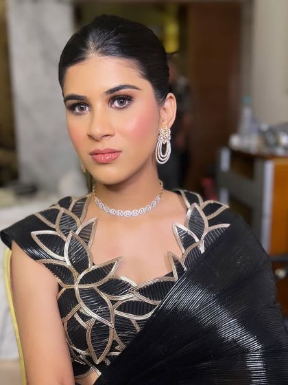 Cocktail & Reception Looks photo 30