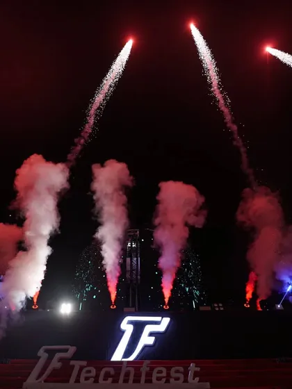 The grand stage of the 360-degree EDM event at Techfest, IIT Bombay. An innovative setup that I had the pleasure of hosting.