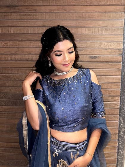 Engagement & Pre-Wedding Glam photo 14