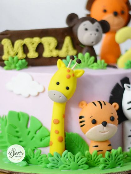 Dee's Bake Studio - Custom Cakes Whimsical Cakes for Kids photo 28