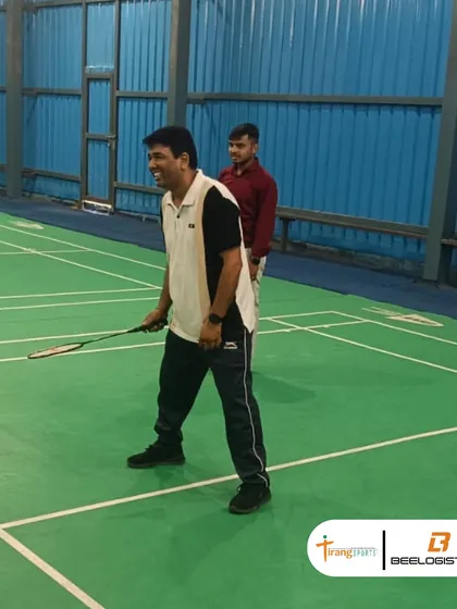 A moment of fun on the court. My corporate events are all about breaking the ice and encouraging genuine team interaction.