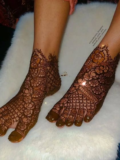 Azra Mehendi - Mehendi Artistry Mehendi for Feet photo 12