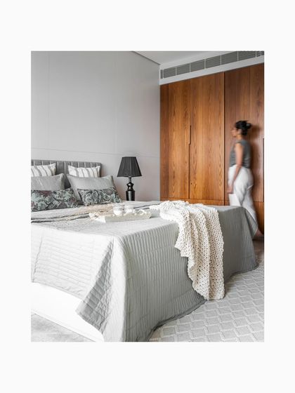 Aakriti Saraf Design - Full-Service Residential Interior Design Private Sanctuaries: Bedrooms photo 39