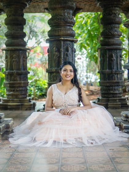 The Dress Bank - Wedding & Special Occasion Outfit Rentals Behind the Scenes & Events photo 4