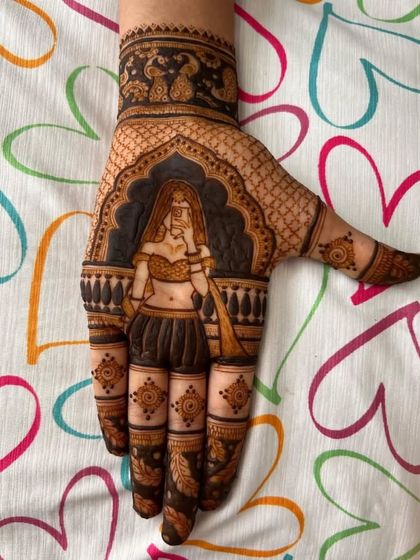 Personalized Storytelling Mehndi photo 9