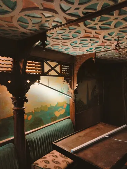 I created this regal, Mughal-inspired wall art to give a fine-dining restaurant in Navi Mumbai a vintage, elegant atmosphere. My heritage murals are perfect for hospitality spaces looking to tell a story and create an immersive experience for their guests.