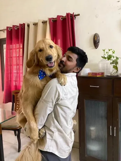 My happiness is a big, happy Golden Retriever in my arms. This is the joy I want to share with every client.