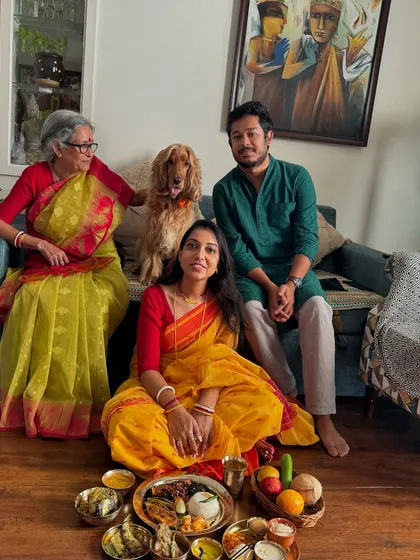 A beautiful family picture from my 'Saadh' (Bengali baby shower). Posto was there for every moment.